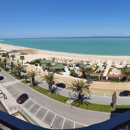 Sky Beach Civitanova Marche Eksteriør billede